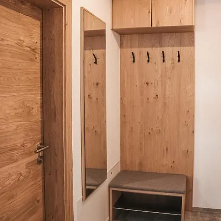 Veronikas Relax & Family Suite - Sun Terrace And Car Park By Alpenluxus Appartements *